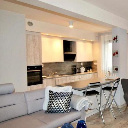 Apartament Lilla Еленя-Гура Экстерьер фото