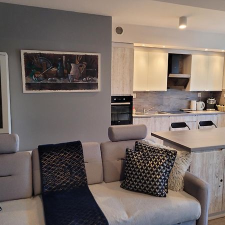 Apartament Lilla Еленя-Гура Экстерьер фото