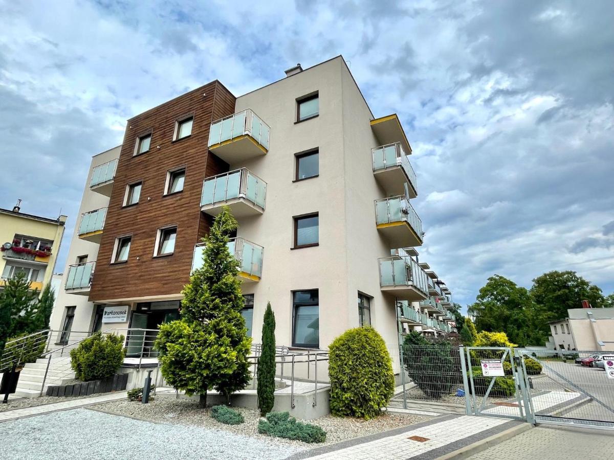 Apartament Lilla Еленя-Гура Экстерьер фото